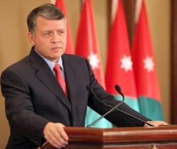 الملك يزور قطر