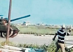 درعا : قوات ماهر الاسد تقصف كل شيء يتحرك