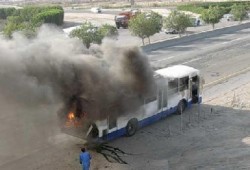حريق يأتي على سبع حافلات في الزرقاء