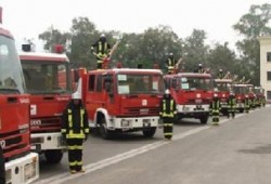 اخلاء عشرة عائلات من بناية تصدعت في ضاحية الرشيد