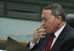 رئيس الديوان الملكي الاردني يلغي قرارا لرئيس الحكومة معروف البخيت ..!