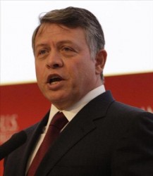 الملك : الحديث عن تسجيل اراض لصالح عائلة الملكة سخيف جدا