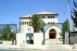 المستشارون التسعة في مكتب البخيت واربعة على الطريق