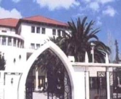 الحكومة تُثبت أسعار المشتقات .. وتقر مشروع "نقابة المعلمين" تمهيداً لإرساله للنواب ..