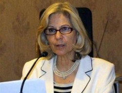 مدير مكتب  وزيرة السياحة يدير الوزارة