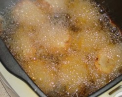 ثاني اردنية تسكب الزيت المغلي على زوجها