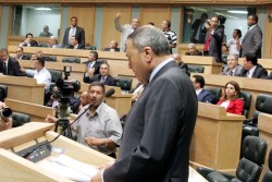 توجه نيابي لإعادة التصويت على ’ الكازينو ’