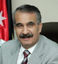 محافظ العاصمة يغلق مدارس الجوهرة