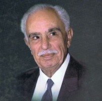 ناصر الدين الأسد يفوز بجائزة نجيب محفوظ