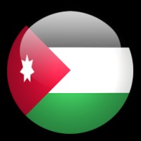 أصحاب  المحلات والبسطات في وسط البلد يحذرون القائمين على المسيرات من قطع ارزاقهم