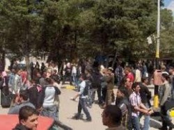 مشاجرة طلابية في اليرموك وتراشق بالحجارة وتحطيم مركبات