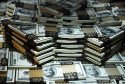 "الصناعة" توافق على تخفيض رأسمال بيت الاستثمار بعد خسارته 9 ملايين دينار