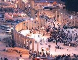 الاسلاميون يلوحون باعتصام على مدخل مهرجان جرش