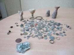 إحباط تهريب قطع أثرية تعود إلى أربعة آلاف سنة