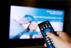 التلفاز يقتل طفلة بالكرك