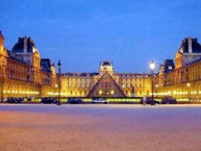 اللوفر يستضيف أزياء القرون الوسطى