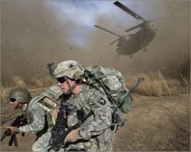 مقتل 31 جنديا امريكيا بنيران طالبان في افغانستان