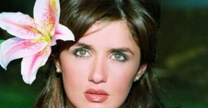 إعلان "مسحوق غسيل" يعوض غادة عادل عن الغياب الرمضانى الاضطرارى