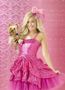 آشلي تيسدال تعود بشخصيتها شاربي في فيلم