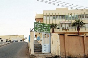 وفاة وإصابتان خطيرتان بحادث سير لعائلة أردنية في عرعر