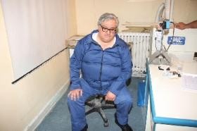 عودة شاهين لسجنه كانت بعد ابرامه صفقة مع الحكومة , وليس بعد متابعته امنيا