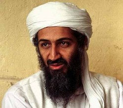 زوجة بن لادن محتجزة مع أطفالها الخمسة في باكستان