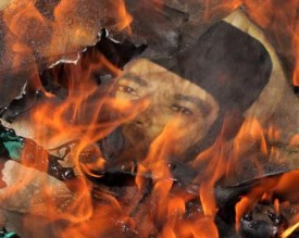 القذافي: خرجت من طرابلس متخفيا