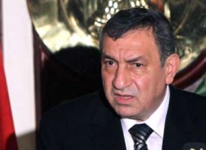 مصدر أمني : رئيس وزراء عسكري لمصر قريبا