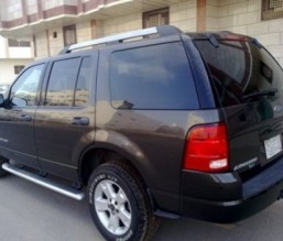 الجمارك: ترخيص الزجاج الملون من اختصاص الداخلية