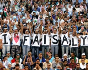 الزعيم يعزز صدارته بثلاثية في شباك ذات راس