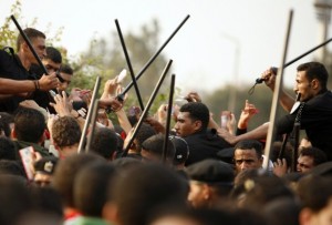 جرش: اعتداء على اعتصام مناصر لشبيلات والأمن يتدخل