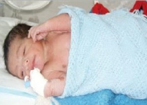 العثور على جثتين لطفل وشقيقته بمنزلهما في القويسمة