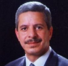 نقيب المحامين يسيئ للنبي محمد صلى الله عليه وسلم على الهواء مباشرة !!