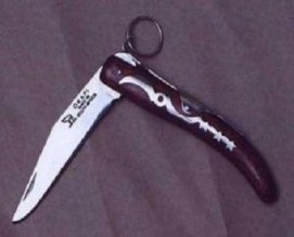 اصابة 3 مواطنين على يد اصحاب سوابق في محل تجاري بمادبا