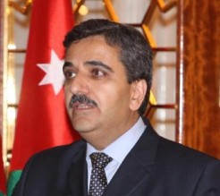 ابو حمور :العجز المالي للكهرباء يعادل عجز الموازنة