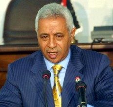 إطلاق النار على وزير الداخلية الأسبق عيد الفايز