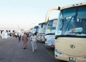 شـركات الحـج تهدد بعدم نقل الحجاج إذا استمرت أزمة التصاريح