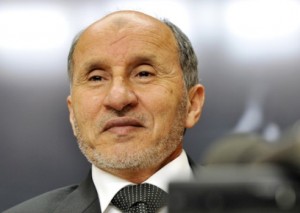 مصطفى عبدالجليل يطلب من النيتو البقاء في ليبيا مدة أطول