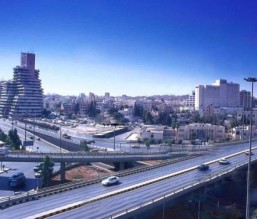 الداخلية:ازمة خانقة بعد انفصال خلاطة اسمنت عن شاحنة