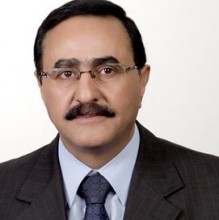 هل يُكافأ من يعبث بأمن الوطن ؟