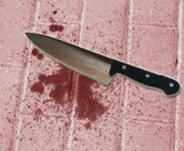 شاب يوجه 3 طعنات لشقيقته في عجلون