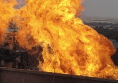 انفجار في قاعدة عسكرية يهز غرب العاصمة الايرانية طهران.