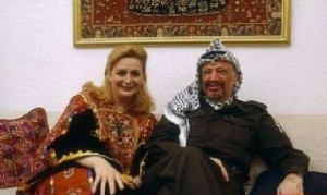 سهى عرفات: زوجة بن علي هددتني باختطاف ابنتي وسأكشف أسرار لغز استشهاد ياسر عرفات .. فيديو