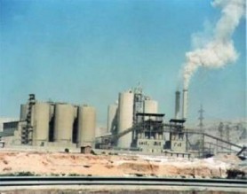 هجوم على مصنع الكلورين وتكسير لكاميرات المراقبة واصابة موظفين