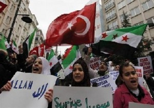 مقتل 3 مدنيين برصاص الامن ومظاهرات في مدن سورية عدة في يوم «جمعة الجيش الحر يحميني»