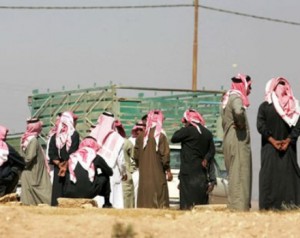 عشائر الحجايا يعتصمون امام الرئاسة للمطالبة بالواجهات العشائرية