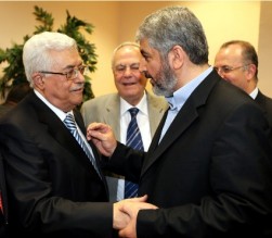 حماس تتعهد لعباس بتجميد الكفاح المسلح