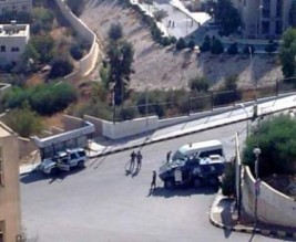 المعلمون يشكلون لجنة لحل خلاف طلاب البلقاء -أسماء