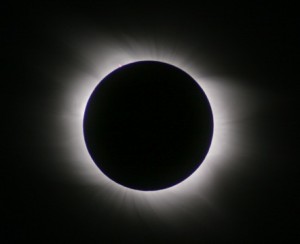 سماء الأردن تشهد خسوفا كليا للقمر الليلة