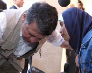 الملك يقوم بزيارة مفاجئة لمركز صحي الهاشمي